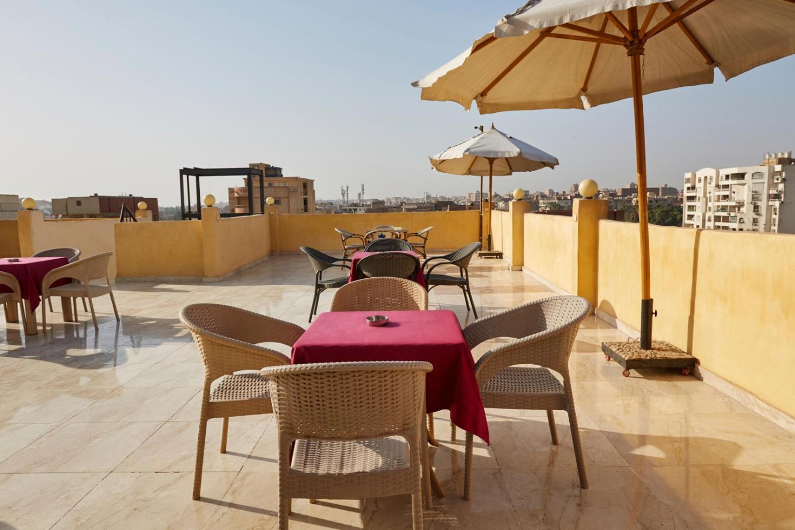 Grand Pyramid View Hotel Kafrat al Jabal Екстер'єр фото