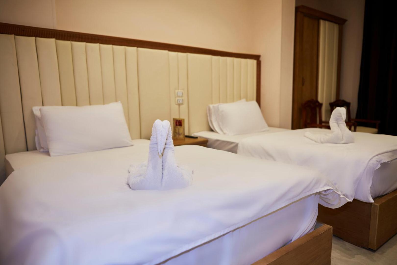 Grand Pyramid View Hotel Kafrat al Jabal Екстер'єр фото