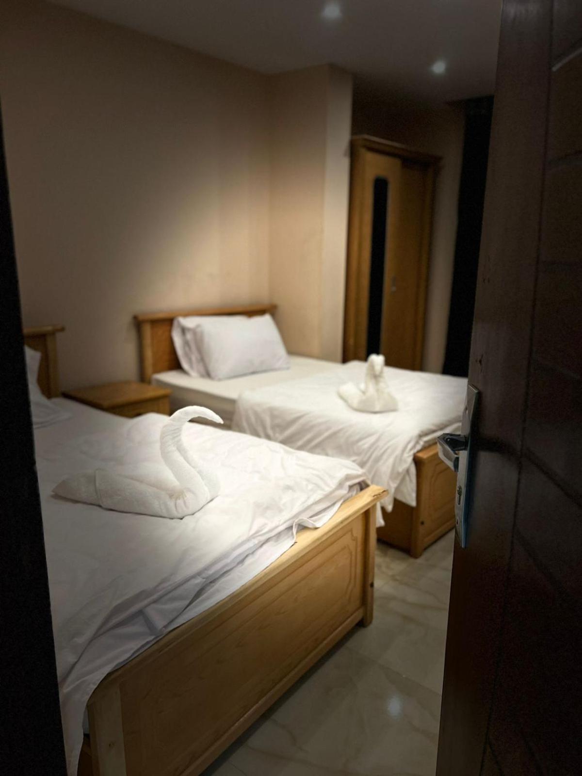 Grand Pyramid View Hotel Kafrat al Jabal Екстер'єр фото