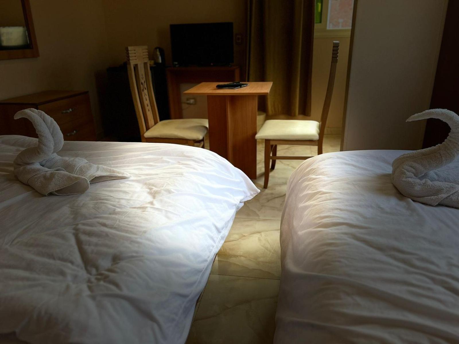 Grand Pyramid View Hotel Kafrat al Jabal Екстер'єр фото